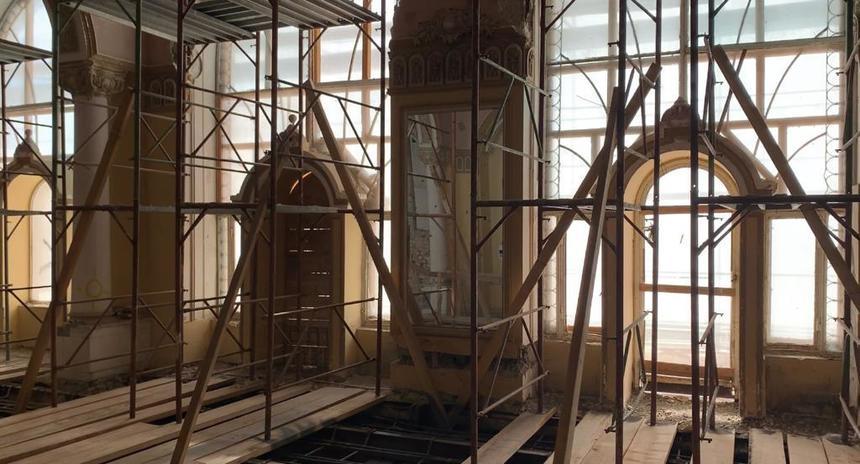 Constanţa: Ferestrele Cazinoului din sala restaurantului dinspre mare vor fi refăcute ca &icirc;n 1910