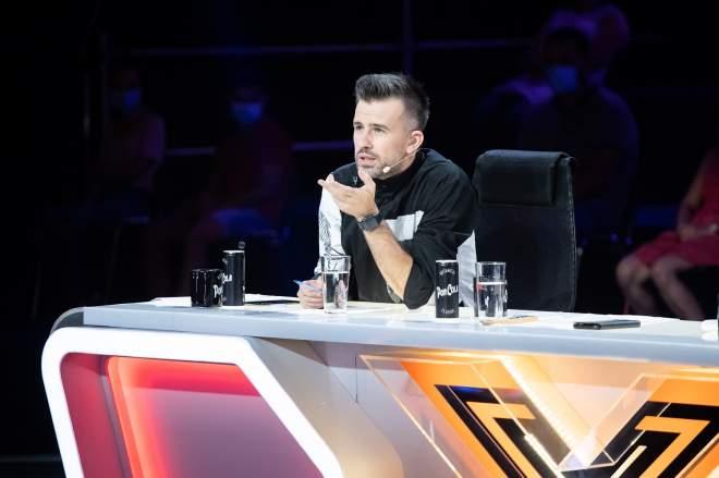 Imaginea zilei. Cum arăta juratul X Factor, Florin Ristei, în prima zi de școală: "Aveam mileu la gât!"