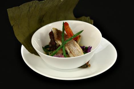 Thay curry cu dorada. Rețetă inspirată din bucătăria asiatică