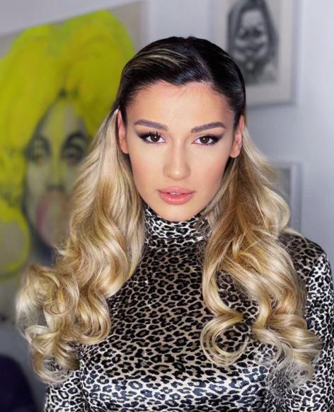 Alina Eremia, schimbare spectaculoasă de look! Vezi cum arată vedeta acum