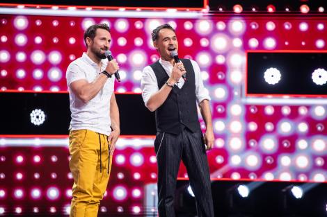 Răzvan și Dani, pe scena X Factor din 11 septembrie, de la 20.30, la Antena 1: ”Ne-au lipsit îmbrăţisările, strângerile de mână, dar am strâns poveşti emoţionante”