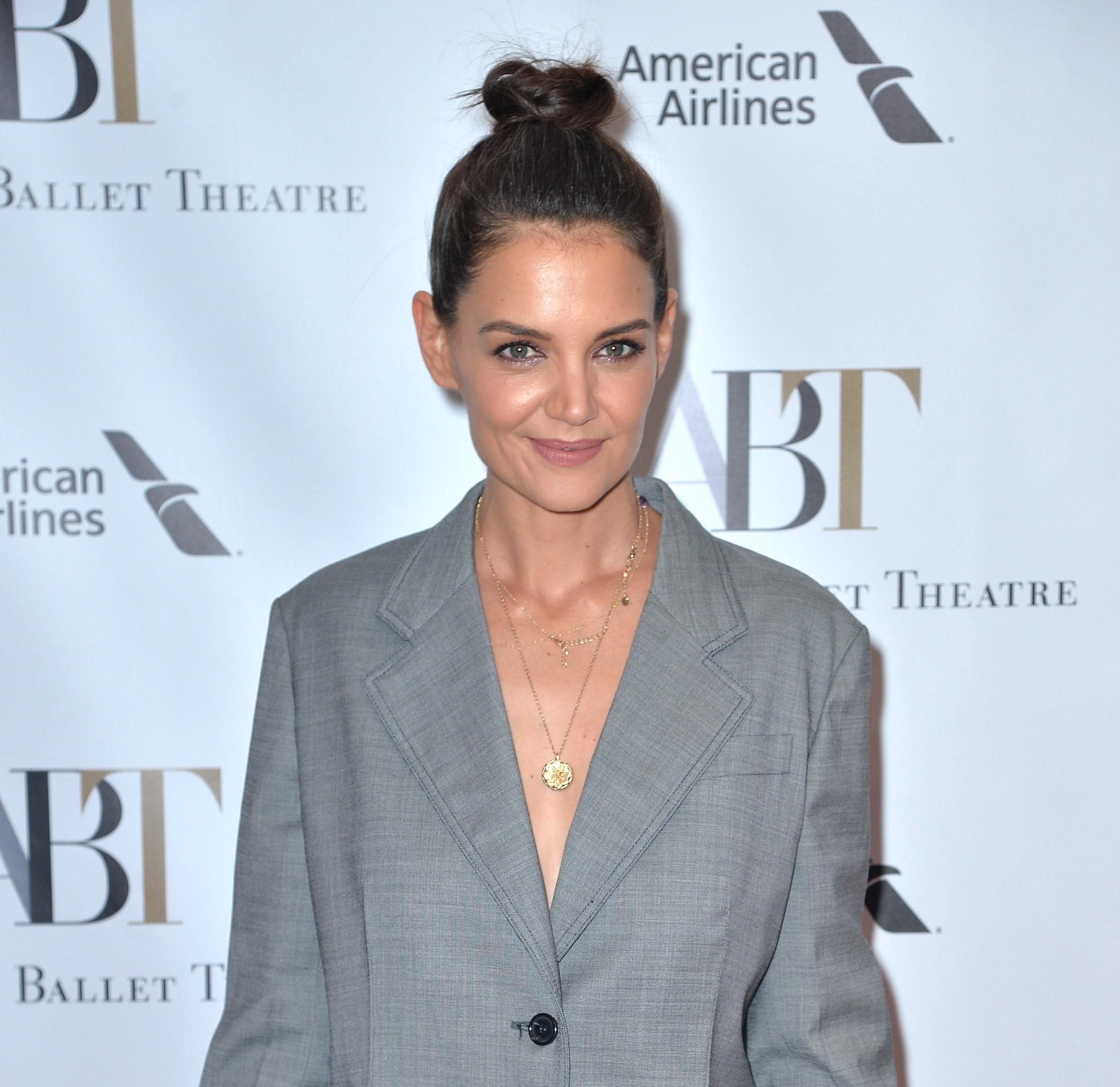 Katie Holmes iubește un bărbat cu 8 ani mai t&acirc;năr. Cum arată și cine este Emilio Vitolo - FOTO