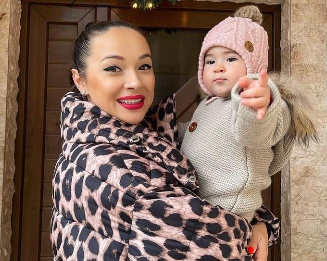 Vlăduța Lupău, imagine de suflet. Cum s-a pozat artista alături de soț