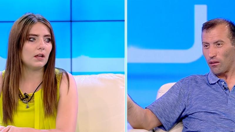 Vulpița Veronica și Viorel Stegaru din Blăgești, stând în platoul emisiunii „Acces Direct” de la Antena 1