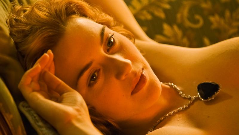 Kate Winslet, Titanic, scena nud desenat