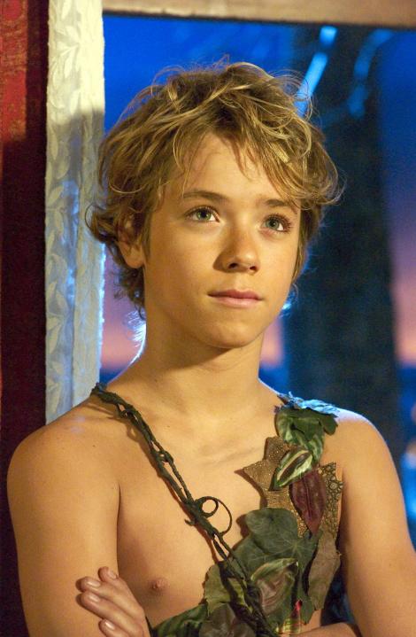 Cât a crescut și cât de mult s-a schimbat băiețelul care îl interpreta pe Peter Pan, Jeremy Sumpter