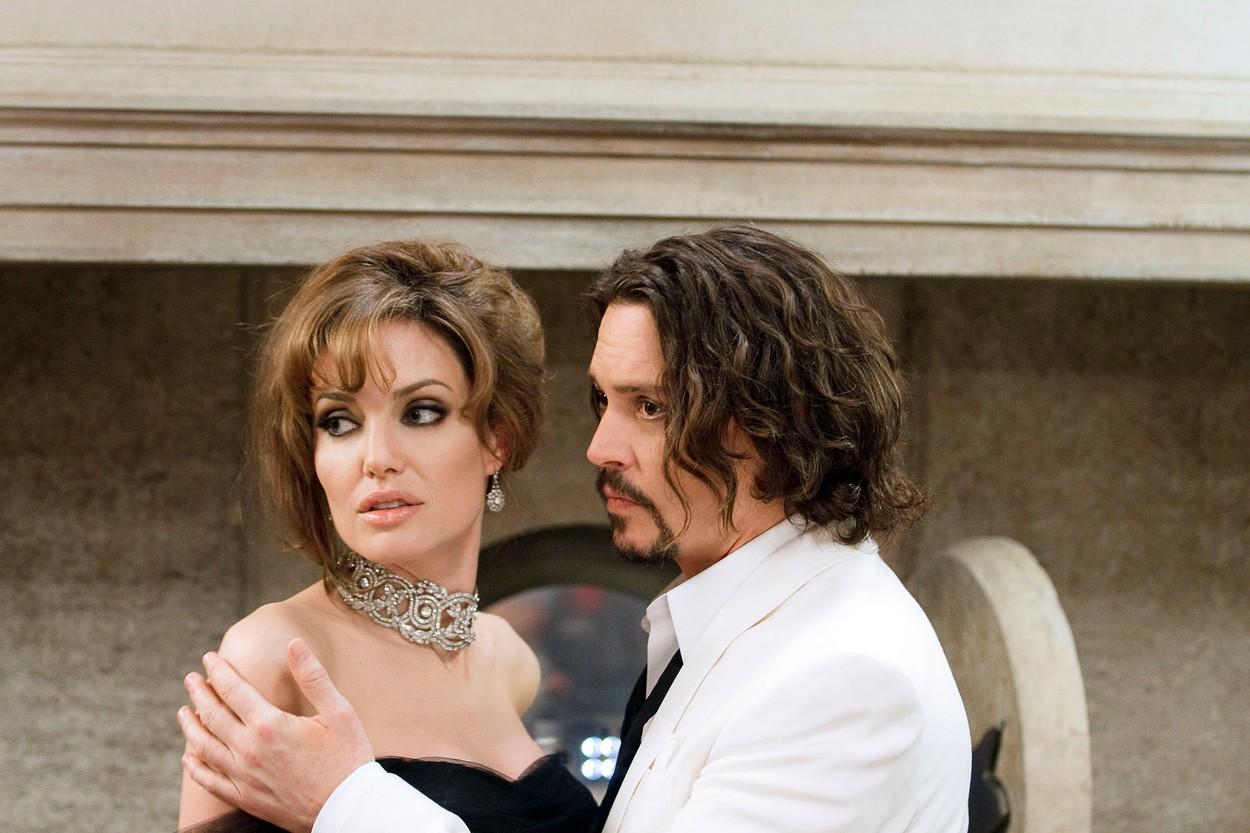 Angelina Jolie si Johnny Depp, captura din filmul the tourist