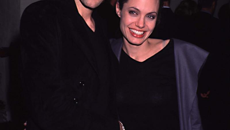 Angelina Jolie si James Haven, imbracati in negru