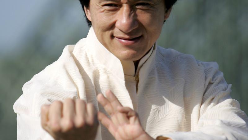Jackie Chan are o gaură în cap din cauza filmărilor