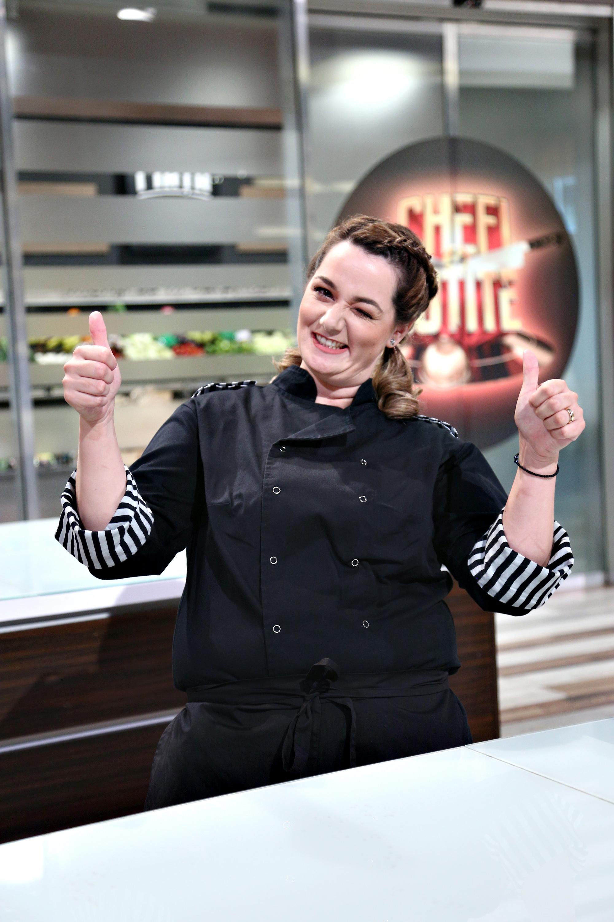 Maria Șandru în bucătăria emisiunii „Chefi la cuțite”, sezonul 8