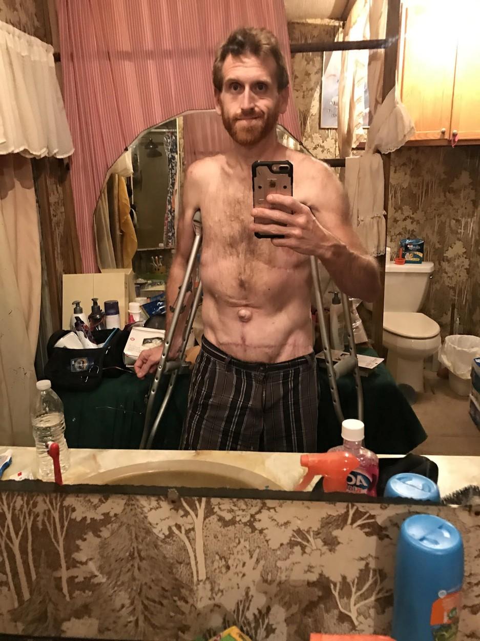 Zach Moore, selfie în oglindă după ce a slăbit