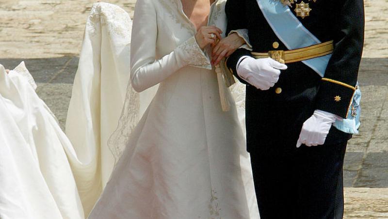 Cum arată cele mai scumpe rochii de mireasa care au putut fi îmbrăcate vreodată. Cine a purtat, la propriu, aur și diamante