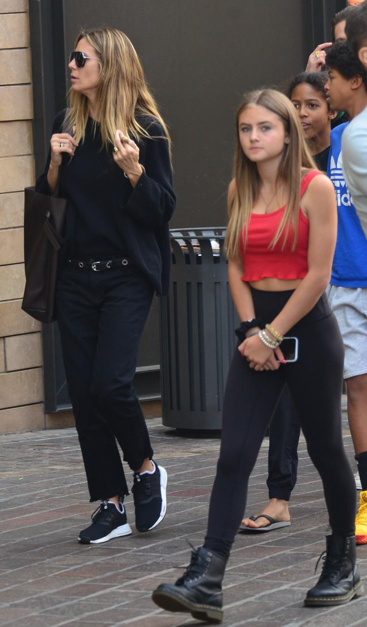 Leni Klum alături de mama ei, Heidi Klum pe stradă