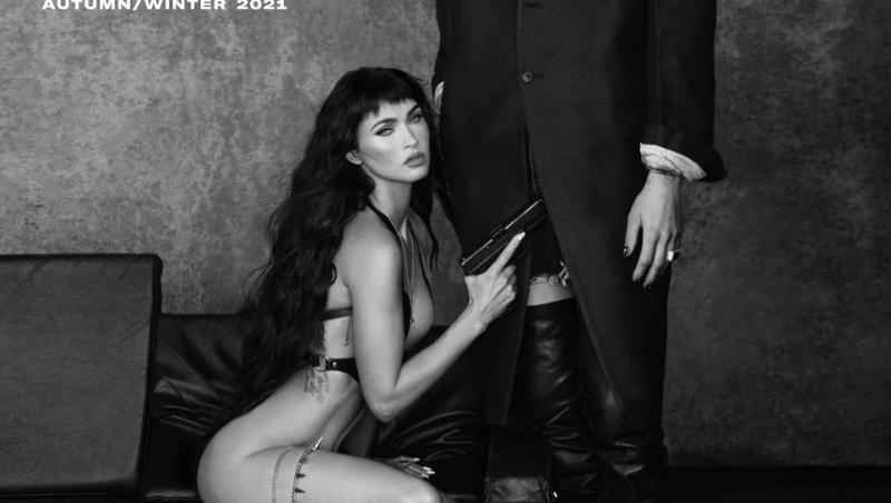 Megan Fox, pictorialul nud alături de iubitul ei. Bruneta a uitat de inhibiții și s-a dezbrăcat complet