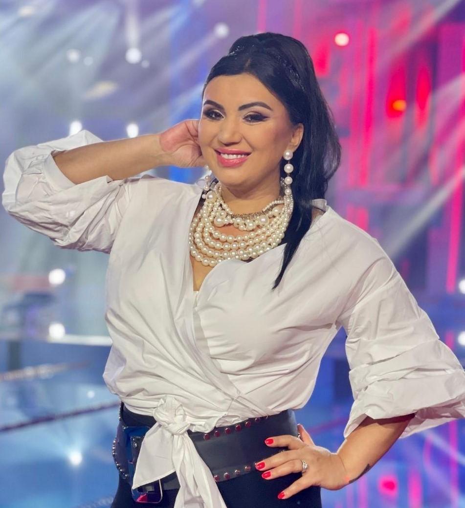 Adriana Bahmuțeanu a participat la Splash! Vedete la apă 2021, unde a făcut o impresie foarte bună