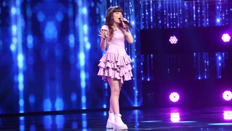 Ilona, concurenta în vârstă de 14 ani, a venit la X Factor pentru a demonstra că are o voce incredibilă.