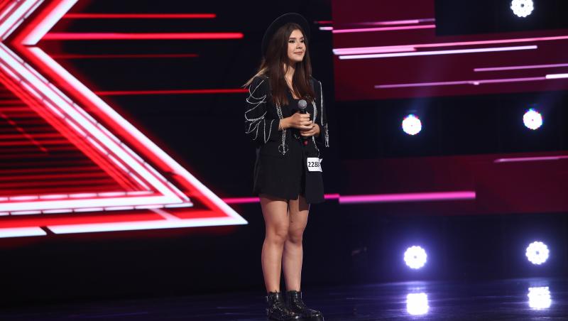 Ana Maria Mustia a interpretat o piesă în italiana și și-a spus povestea tristă de viață la X Factor 2021