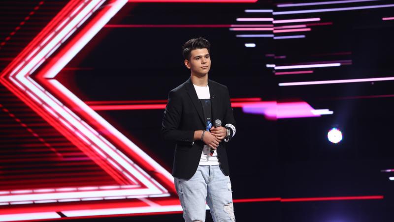 Mihai Adrian Onilă a cântat impecabil piesa „De-ai fi tu salcie la mal” și i-a surprins pe jurații de la X Factor