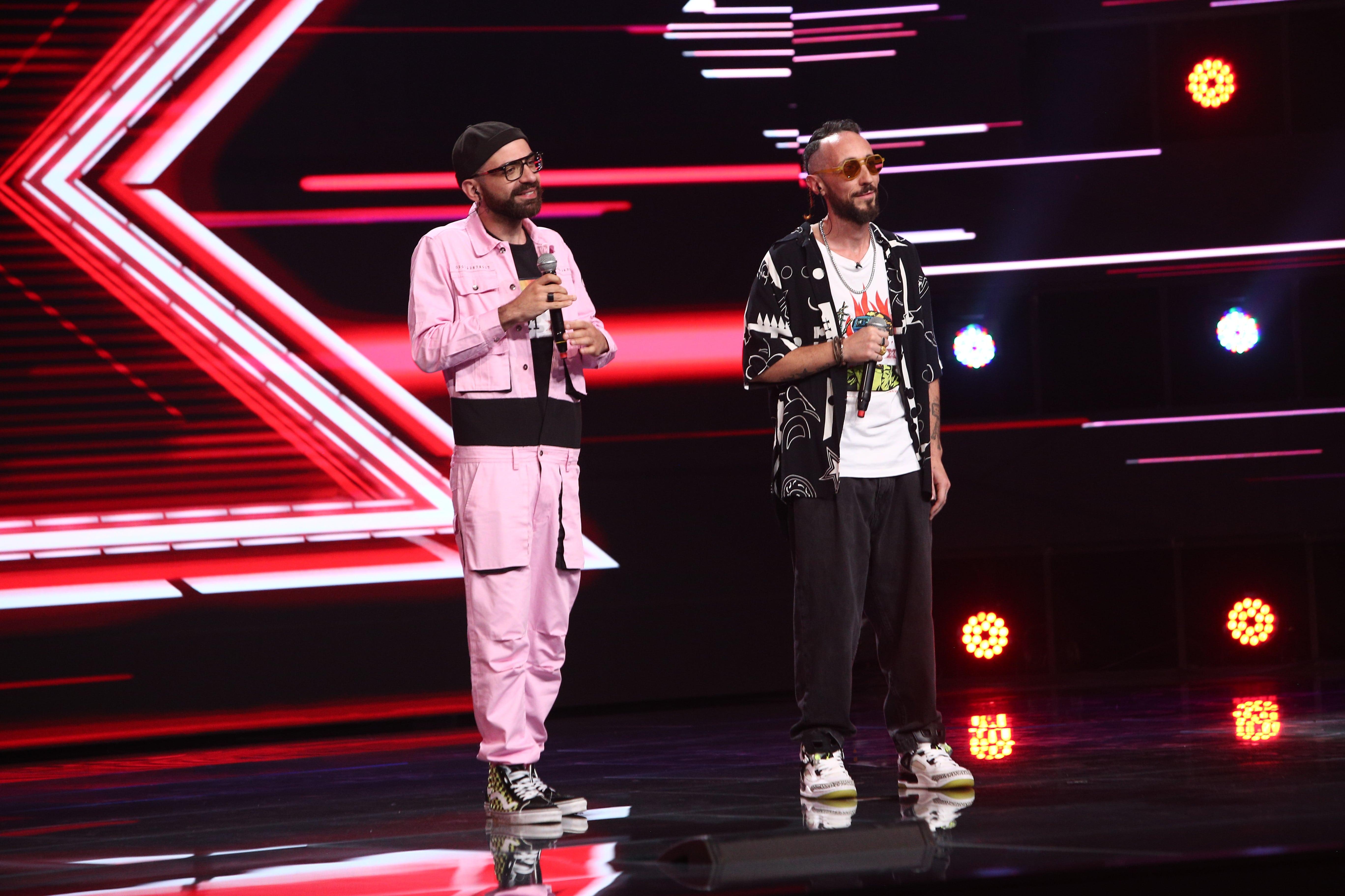 Le teste di Ozzak și-au inventat propriul gen muzical și au fost felicitați de jurații X Factor 2021