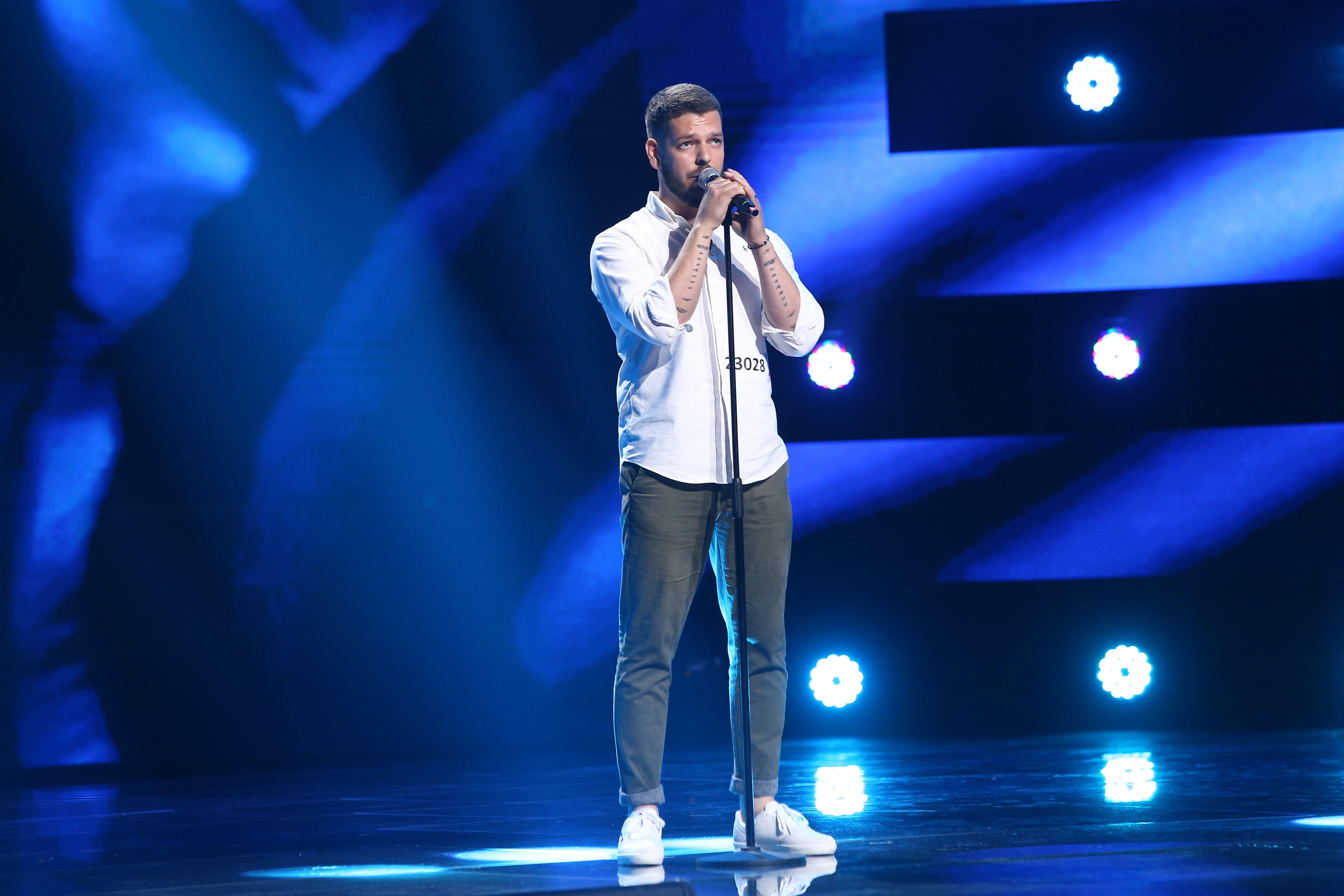 Alexandru Ștefan Stoica a cântat superb piesa „The impossbile dream”. Ce meserie are concurentul de la X Factor 2021