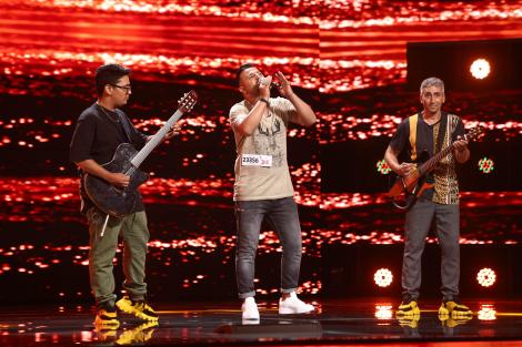 X Factor 2021, 22 octombrie. Ionuț Mihai a cântat „piesa emblemă” - „Ederlezi”, alături de instrumentiștii săi