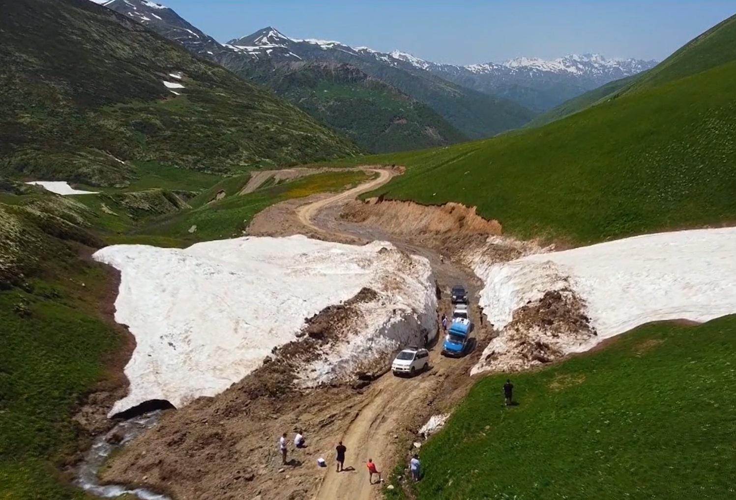 imagine cu un peisaj din georgia