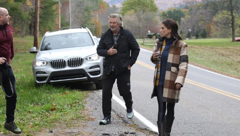 Alec Baldwin, prima confesiune publică despre moartea Halynei Hutchins: „Era prietena mea”. Actorul a împușcat-o accidental