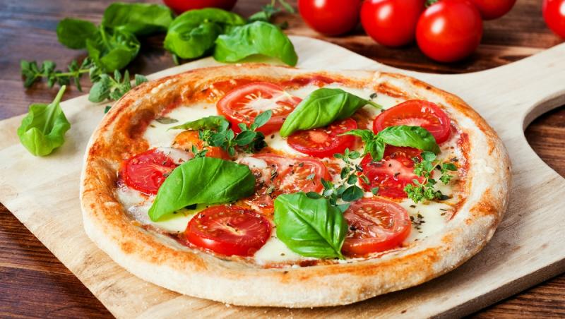 Secretul gustului deosebit al pizzei constă în calitatea ingredientelor