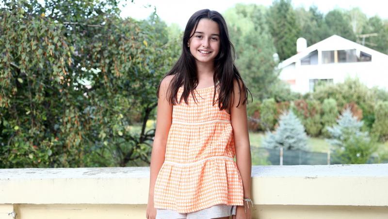 Primele poze cu Anastasia Chivu în „Adela”. Fiica lui Cristi Chivu joacă cel mai nou personaj din serialul de la Antena 1