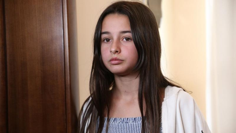 Primele poze cu Anastasia Chivu din „Adela”. Fiica lui Cristi Chivu joacă cel mai nou personaj din serialul de la Antena 1