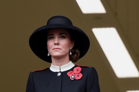 Kate Middleton, "gafa" pe care a făcut-o ducesa. Și-a uitat geanta deschisă. Ce poartă în poșetă Ducesa de Cambridge