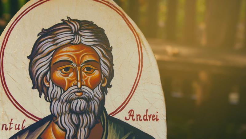În Scriptură, Sfântul Andrei este menționat la înmulțirea pâinilor și a peștilor, dar și după Învierea lui Lazăr când, împreună cu Filip, îi spune Mântuitorului că niște elini doresc să-L vadă