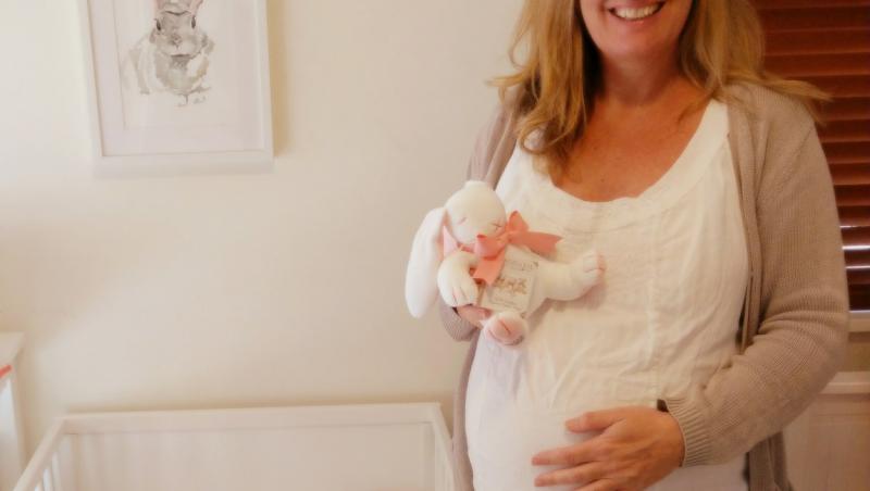 Manda Epton a născut gemene la 50 de ani, după 11 ani de încercări de fertilizare in vitro și aproape 48.000 de euro cheltuiți