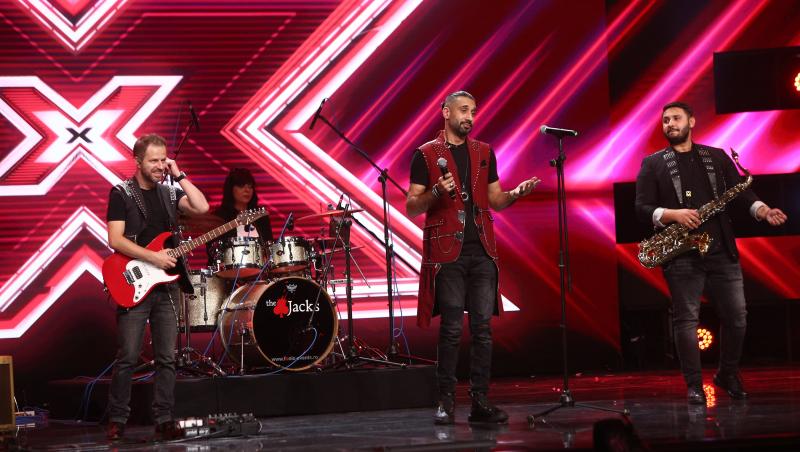 X Factor 2021, 26 noiembrie. Robert Nicolae & The Jacks au cântat piese din repertoriul juraților. Cum au reacționat aceștia