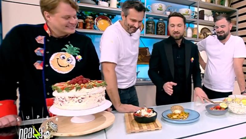 Vlăduț, Nicolai, Dani și Cătălin prezintă rețeta zilei de tort Pavlova cu frișcă și căpșuni, preparat de Vlăduț la Super Neatza, 29 noiembrie 2021