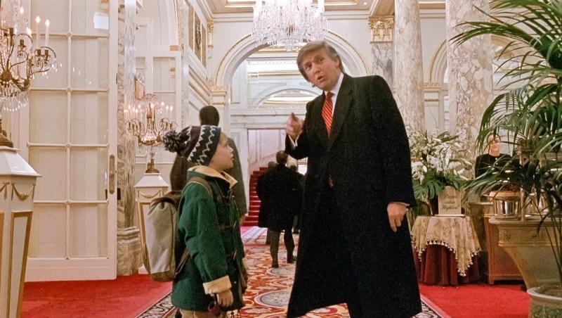 Donald Trump, scena celebră din filmul cult „Singur acasă 2”. Cum arăta atunci fostul președinte american
