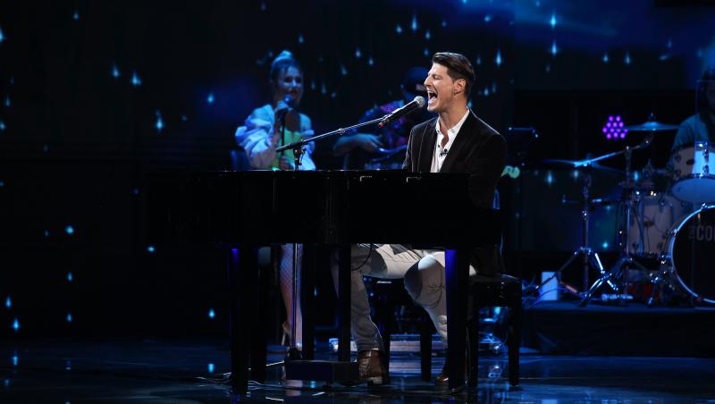 Finaliști X Factor 2021. Nick Casciaro, italianul care a uimit de la prima piesă. Vezi momentele care l-au adus în marea finală