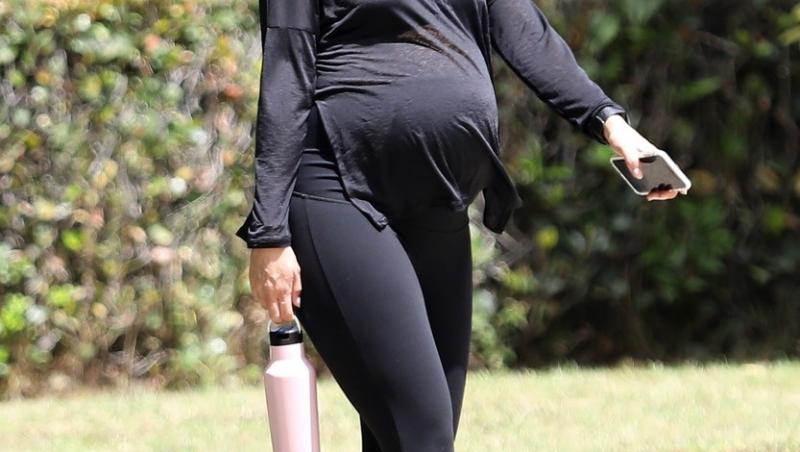 Katherine Schwarzenegger, fiica lui Arnold Schwarzenegger, este însărcinată pentru a doua oară cu Chris Pratt.Cum arată burtica ei