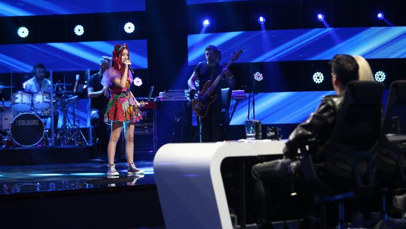 Finaliști X Factor 2021. Bryana Holingher a uimit pe scenă la doar 14 ani. Vezi momentele care au adus-o în marea finală