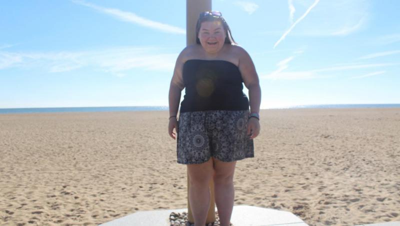 Emily Nuttall cântărea 127 kilograme și abia se putea mișca. Transformarea inedită prin care a trecut tânăra de 21 ani
