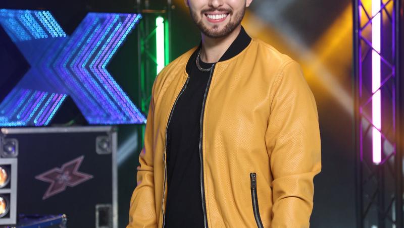 X Factor 2021, 3 decembrie. Szymon Grzybacz i-a impresionat pe jurați cu piesa „Wicked Game”, cântată într-un stil propriu