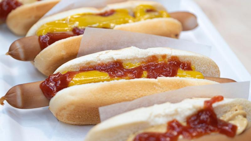 imagine ilustrativă cu hotdogi