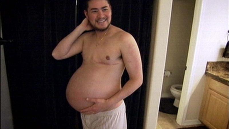 Thomas Beatie este primul bărbat însărcinat