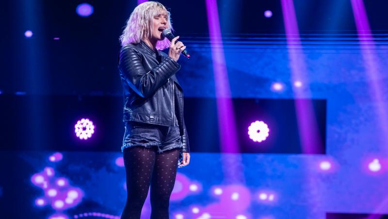 Cristina Vasiu a impresionat juriul X Factor cu prestația ei.