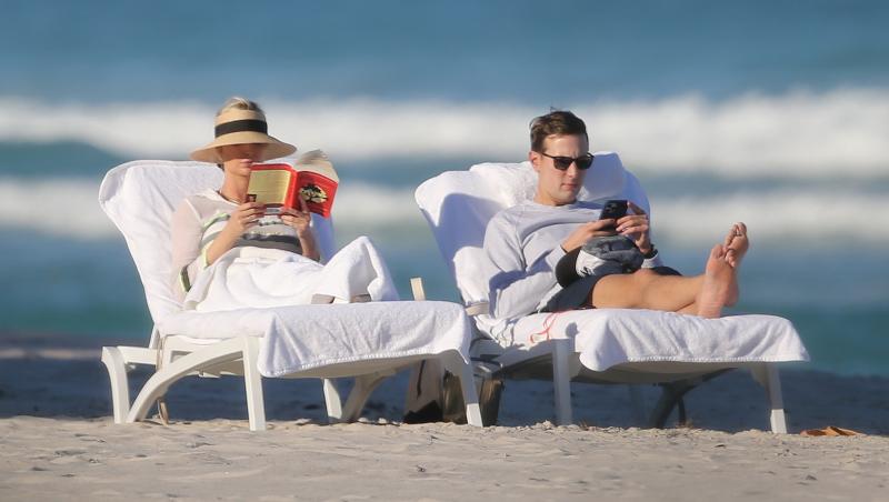 Ivanka Trump și Jared Kushner au fost surprinși la plajă în Florida