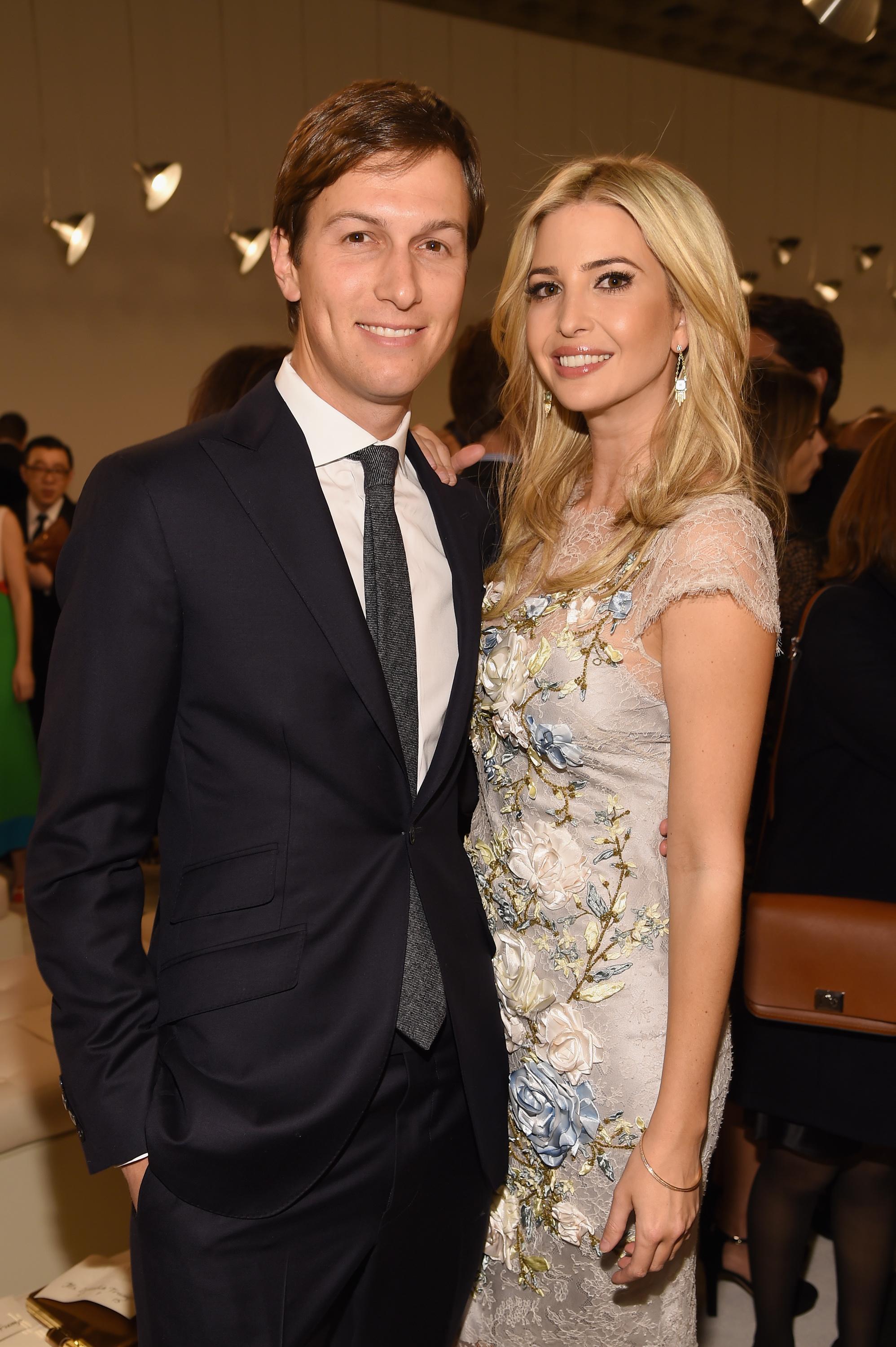 Ivanka Trump, rochie aurie, Jared Kushner, costum, covorul rosu