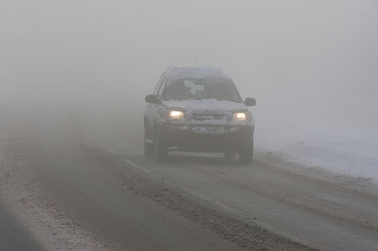 Alertă ANM. Cod galben de ceață. Vremea se menține rece. Ce ne așteaptă &icirc;n următoarele 4 săptăm&acirc;ni