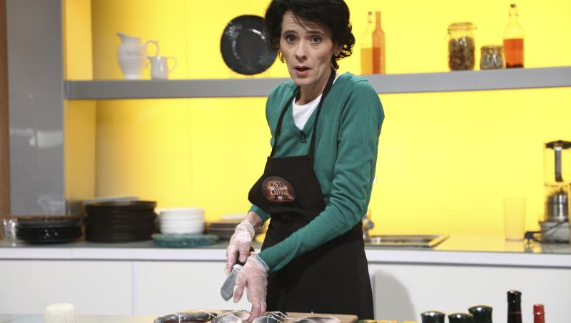 Mirela Negoiță în bucătăria „Chefi la cuțite