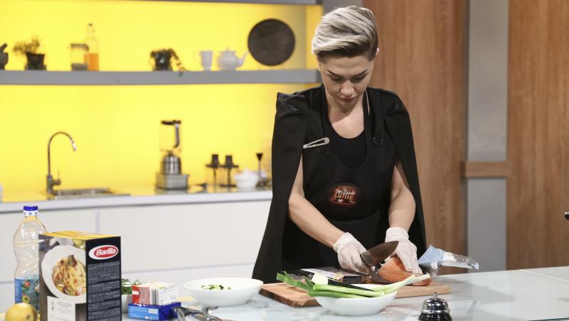 Ramona Erturk gătind la chefi la cuțite, sezonul 9