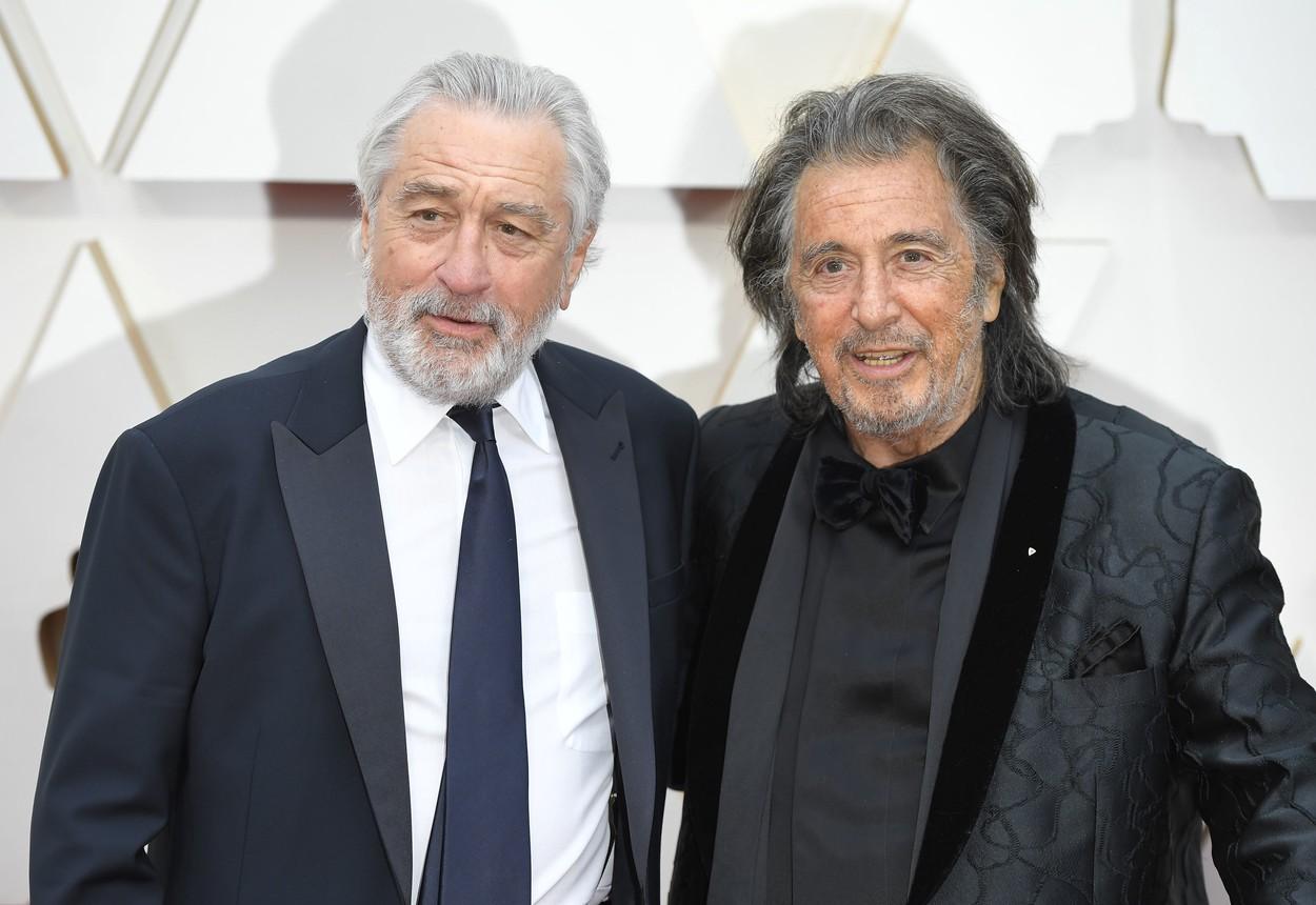 al pacino si robert deniro in timpul unei sedinte foto